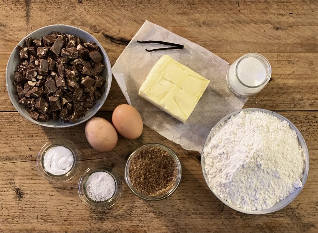 chocolate chip cookies ingredients